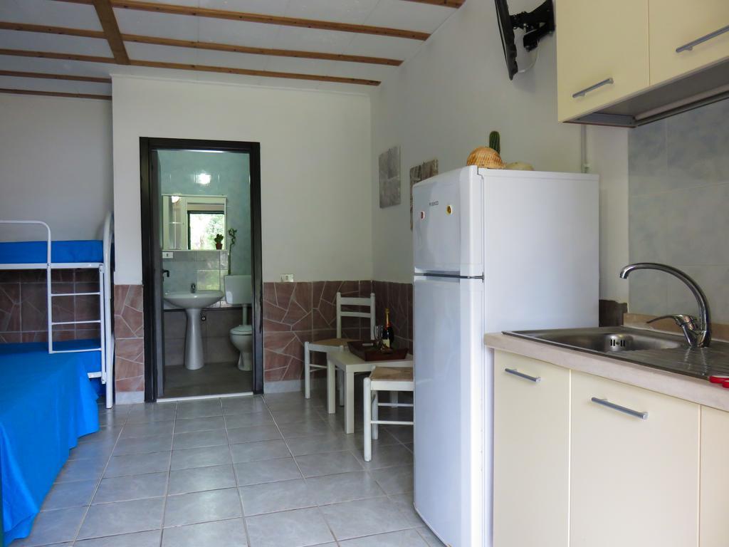 Villaggio Camping Rancho Каньяно-Варано Экстерьер фото